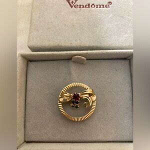 Vendome‎ Vintage Pin Brooch with Red & Green Rhinestones Original Box
